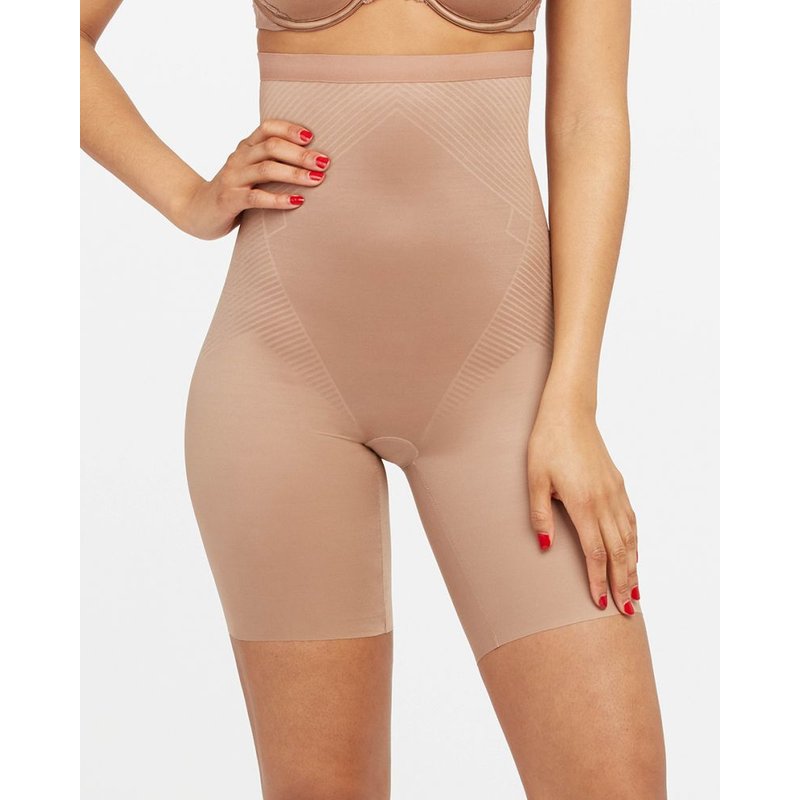 SPANXshape™ korrigierende halbhohe Shorts – Cafe au lait – XL