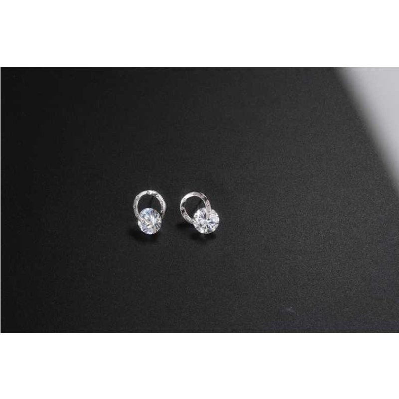 Women's Silver-Tone Hypoallergenic Statement Stud Earrings - Lightweight, 1.2 x 1.6cm, Secure Fastening | Wowcher