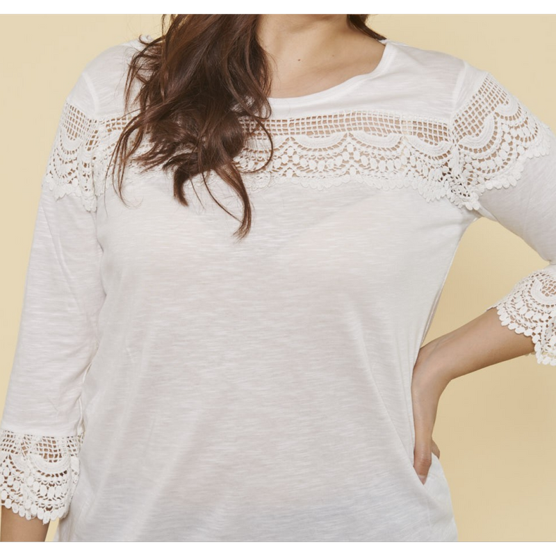 Tee-shirt manches 3/4 volantées et guipure grandes tailles femme - écru blanc en coton