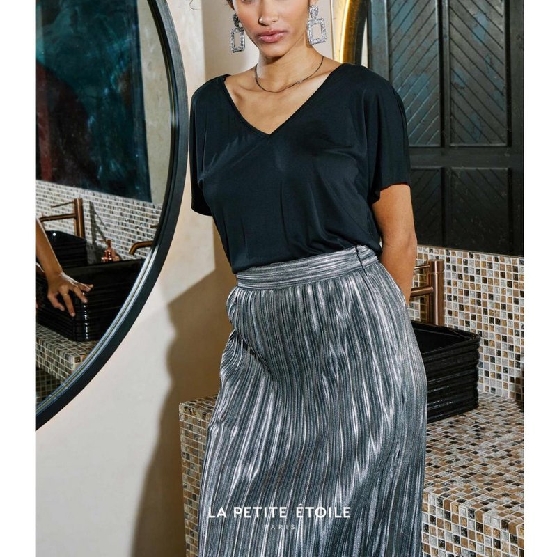 T-Shirt VOLETA noir en coton modal