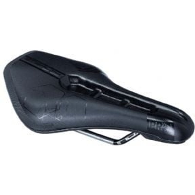 Cyclestore Pro Stealth Offroad Saddle 152mm - Black | Save up to 12% with Loyalty Scheme & FREE 48hr tracked postage over £20.