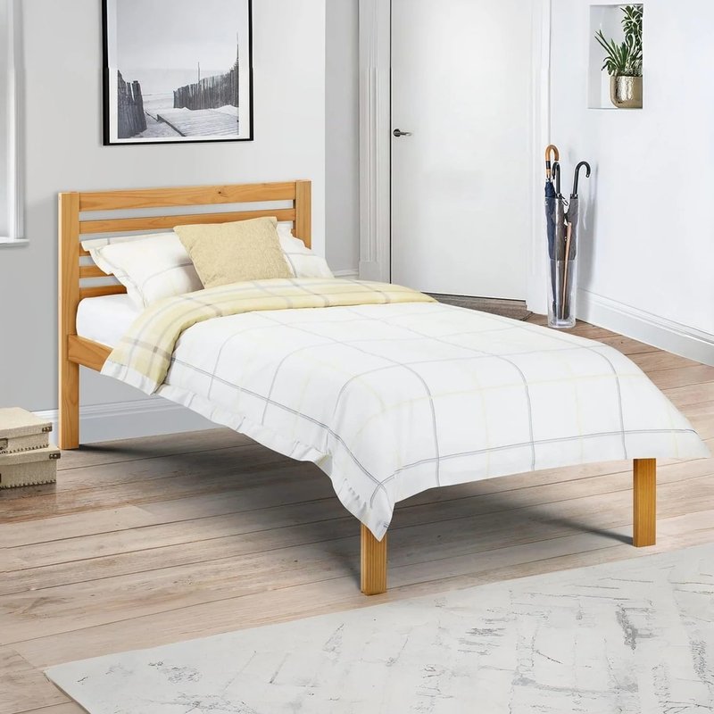 Slocum Solid Pine Bed