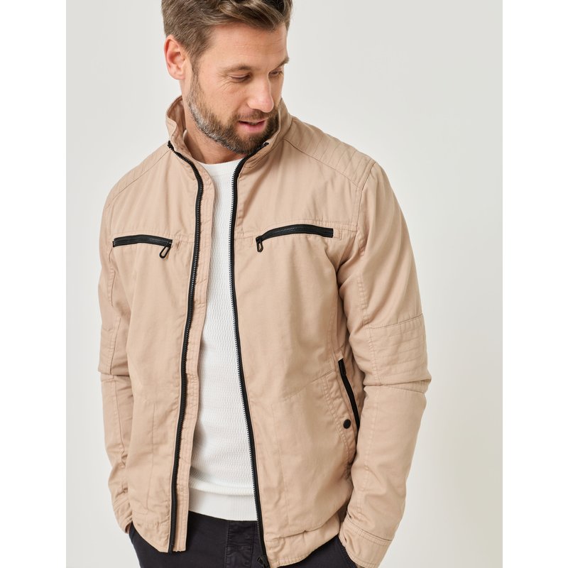 Allrounder: Lässige Jacke mit Zips