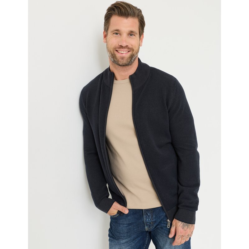Strickjacke