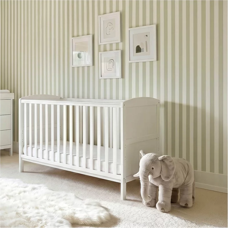 Bebe & Beyond Dreamer Cot Bed