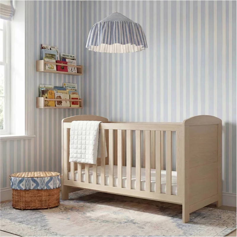 Bebe & Beyond Seeker Cot Bed