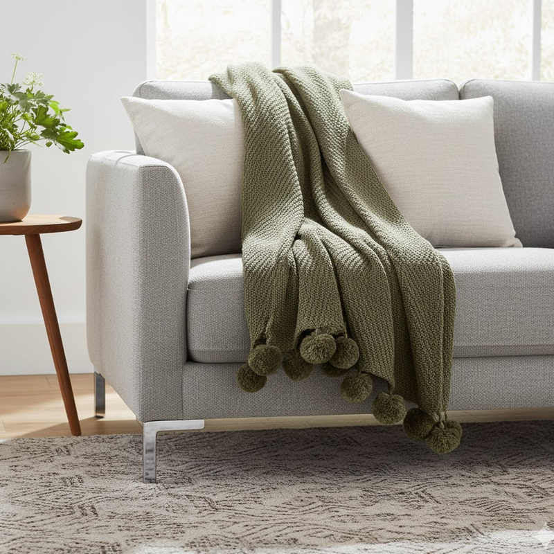 Plaid à pompons vert 125 x 150 cm - MT - Mondial Tissus