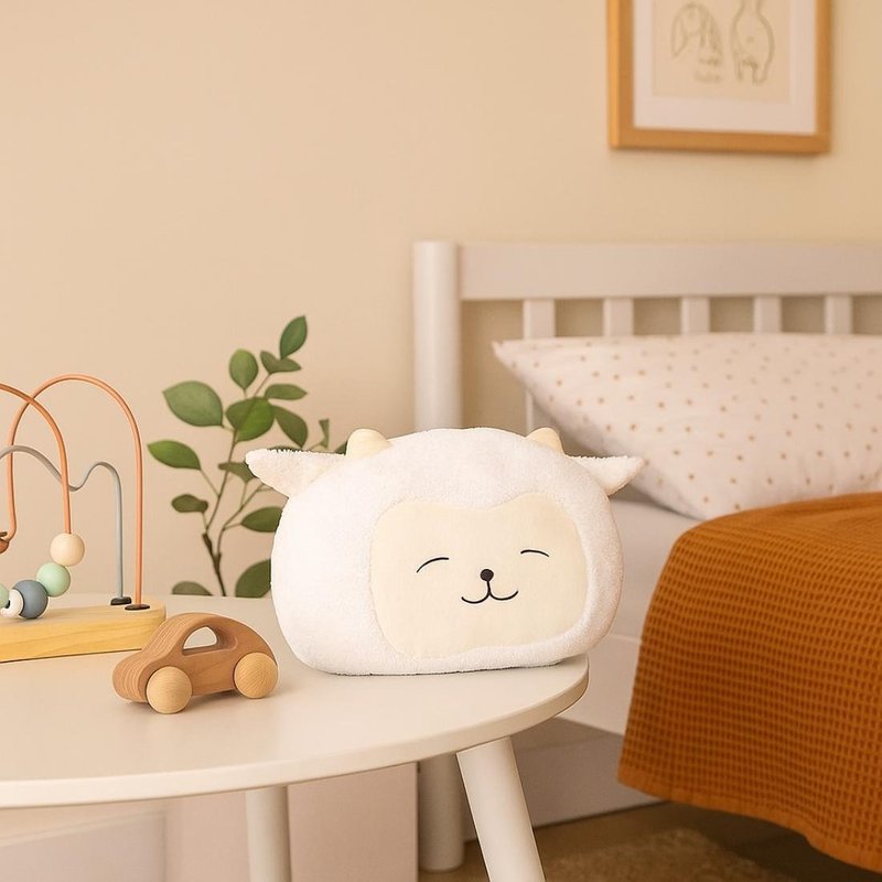 Coussin forme Gaston le mouton blanc - MT - Mondial Tissus