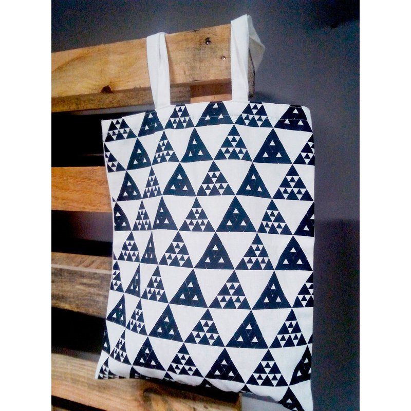 Totebag imprimé géométrique - Mondial Tissus